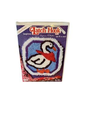 McNeill Beginner Latch Hook Kit Blue Goose 7212 SEALED 1984 Vintage